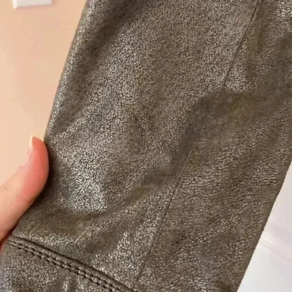 Danier Leather Jacket - Picture 4 of 7